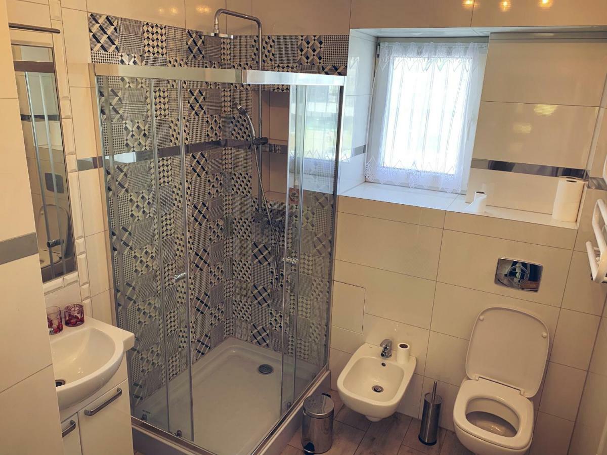 ジェロナ・グラApartament Bohaterow Westerplatte 20アパートメント エクステリア 写真